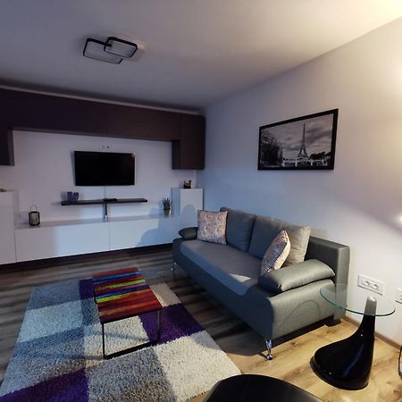 Apartament Asr Piatra Neamţ 外观 照片