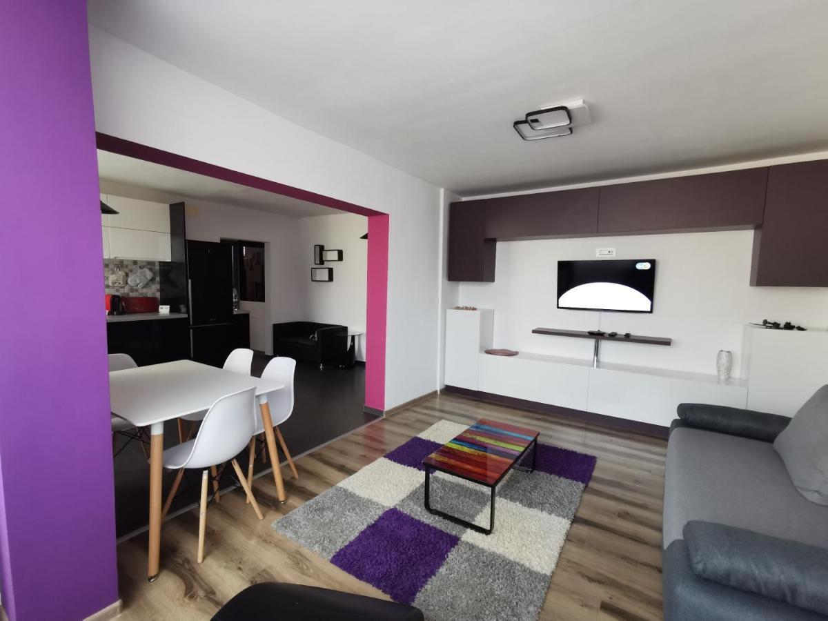 Apartament Asr Piatra Neamţ 外观 照片